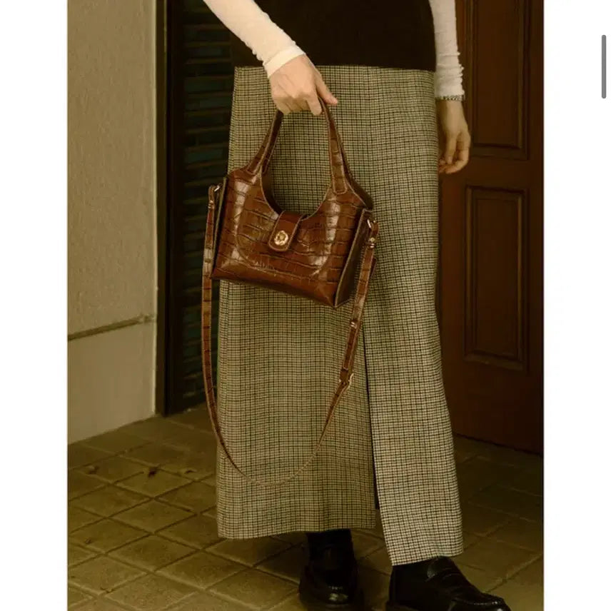[BUNJANG] Andirrose Fleur S Bag Croker Brown / 앤딜로즈 플레르 에스백 _ 크로커 브라운
