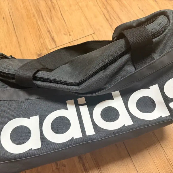 [BUNJANG] Adidas Logo Backpack / 아디다스가방 판매