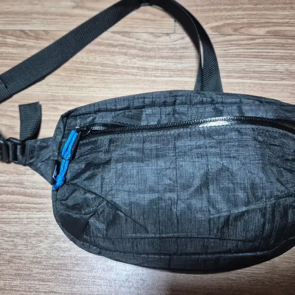 [BUNJANG] Hyperlite Mountain Gear (HMG) Versa Crossobbag Black / 하이퍼라이트 마운틴기어 HMG 버사 크로스백 블랙