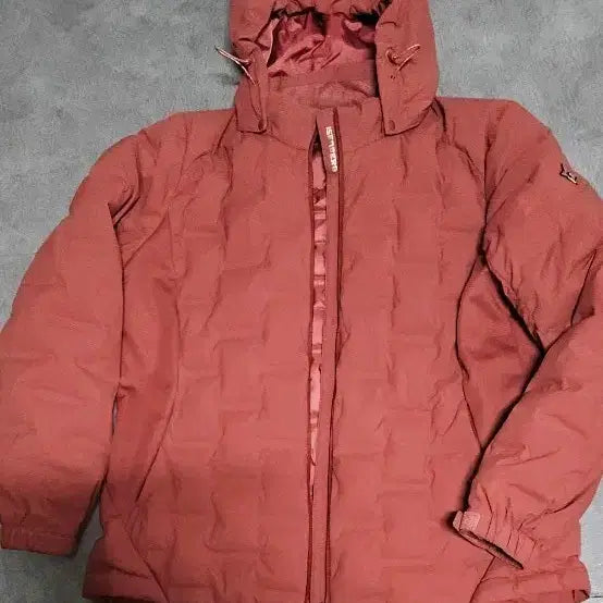 [BUNJANG] Eisenberg Lightweight Down Padding Jacket / 아이젠버그 경량 다운 패딩