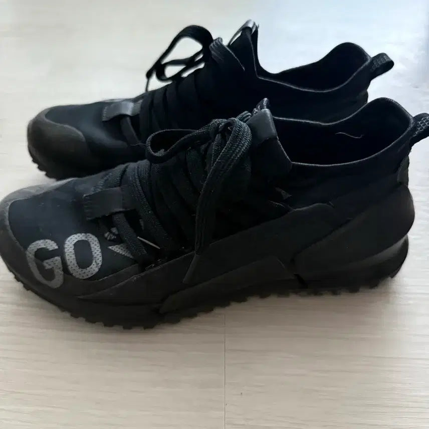 [BUNJANG] Ecco Gore-Tex Women's Sneakers / 에코 고어텍스 여성 스니커즈