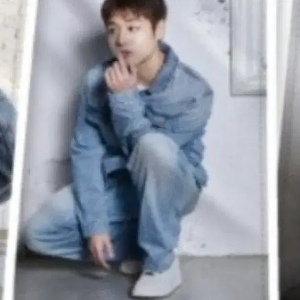 [BUNJANG] Park Jihoon Giryeong Meat Charcoal Two Buns Chicken Fabric Poster / 기영이숯불두마리치킨 박지훈 패브릭 포스터
