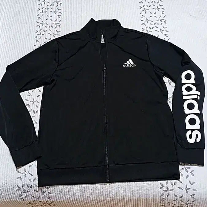 [BUNJANG] Adidas Jersey - Size 100 (Chest 55cm, Length 71cm) / 아디다스 저지 실측100 가슴55 기장71