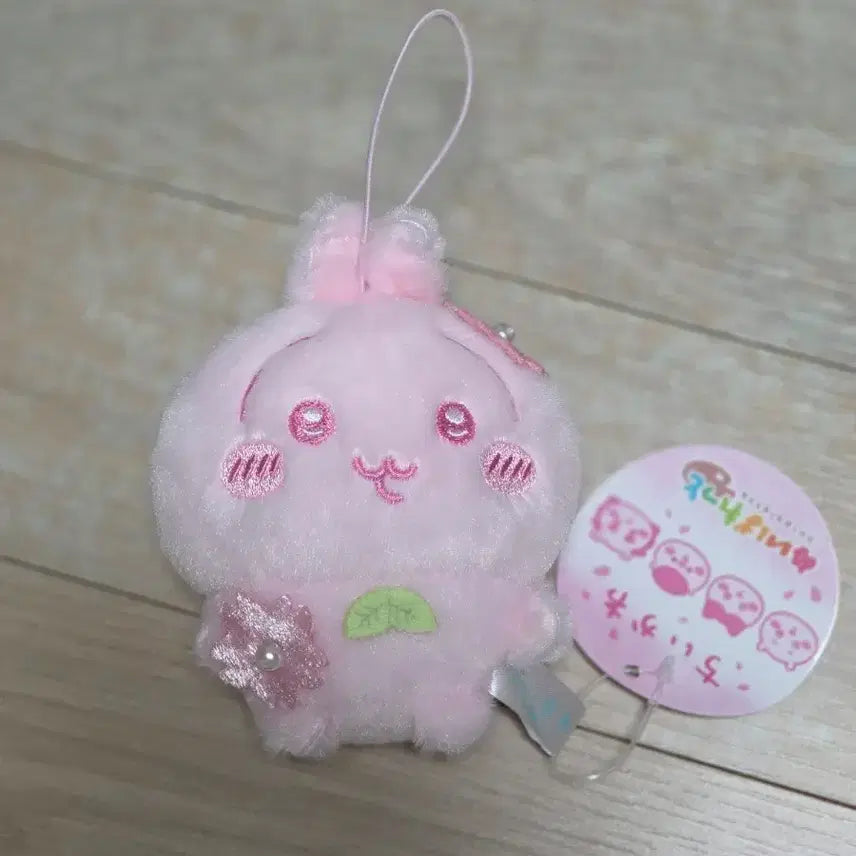[BUNJANG] Monchhichi Usagi Cherry Blossom Charm Plush / 먼작귀 우사기 벚꽃 키링 인형