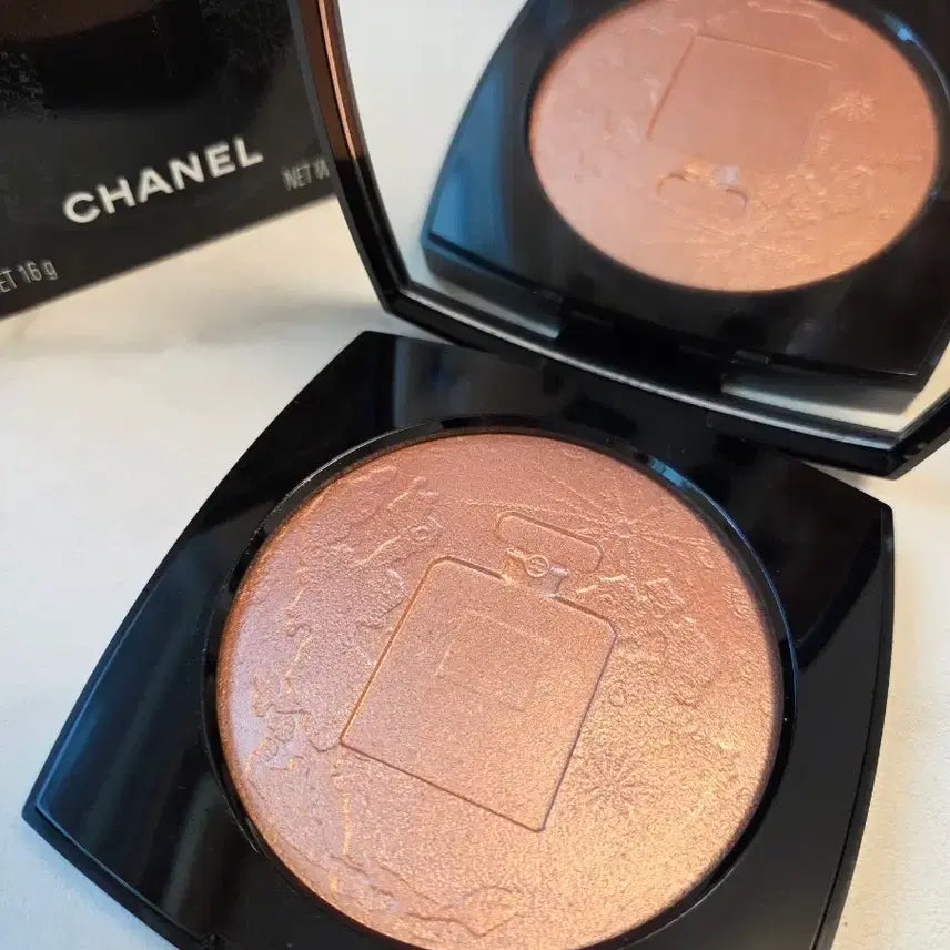 [BUNJANG] Chanel Éclat Lunaire Exclusive Creation Oversized Illuminating Face Powder Limited Edition / 샤넬 파우더 (리미티드 에디션)