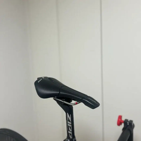[BUNJANG] Prologo M5 & Zipp Service Course Seatpost Saddle Set / 프롤로고 m5& 짚 서비스코스 싯포 안장셋