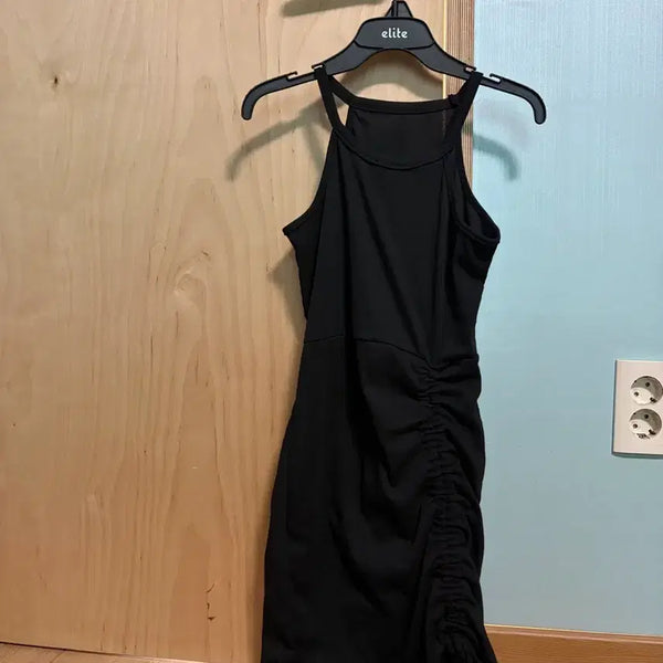 [BUNJANG] Black Shirring Midi Dress / 블랙 셔링 원피스