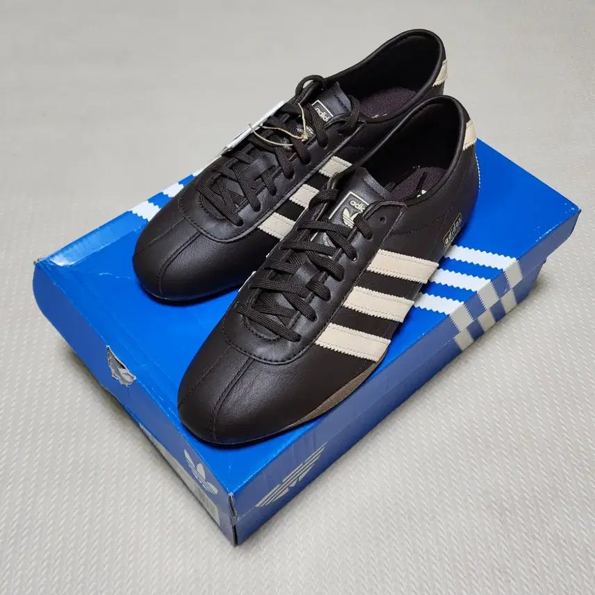 [BUNJANG] Adidas Tokyo W Dark Brown Sneakers 280 / 아디다스 도쿄 W 브라운 스니커즈 280