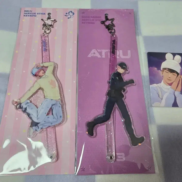[BUNJANG] Play V Bambi Ppuu Stick Keyring & Bonsebeji Stick Keyring Bundle Set / (미개봉) 플레이브 밤비 뿌우 스틱 키링+본새비지 스틱 키링 일괄 양도
