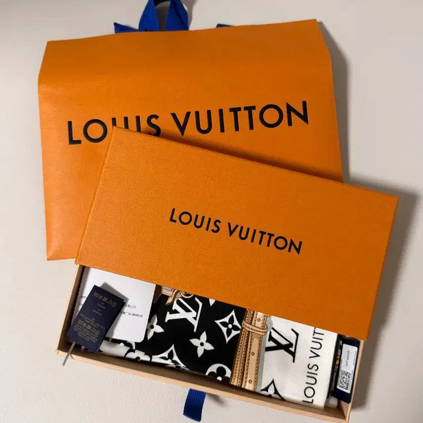 [BUNJANG] Louis Vuitton Bandana / 루이비통 방도