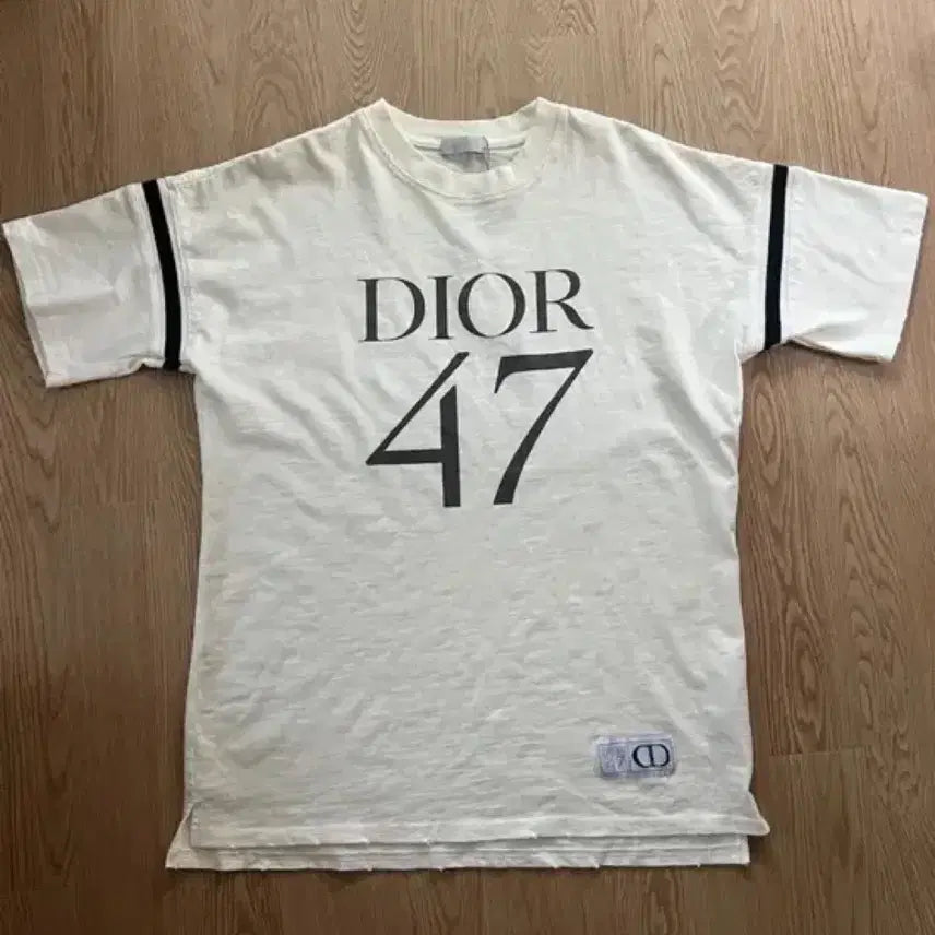 [BUNJANG] Dior T-shirt / 디올반팔 팔아용