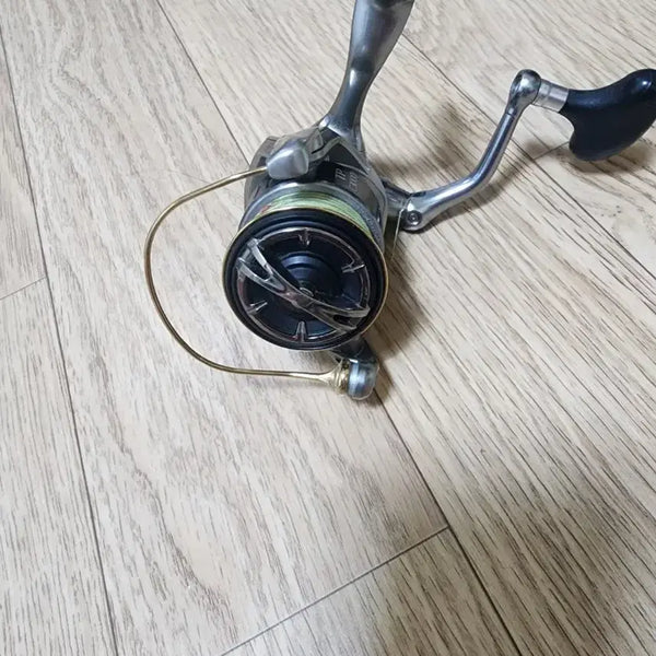 [BUNJANG] Shimano Twin Power C3000 HG Spinning Reel / 시마노 트윈파워C3000 HG