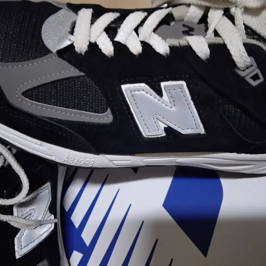 [BUNJANG] New Balance 990v2 Sneakers / 뉴발란스 290 990v2 290