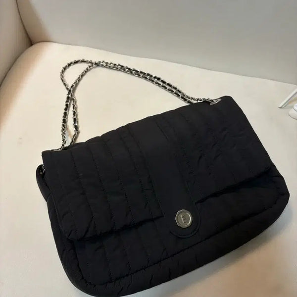 [BUNJANG] Minuit Muse Soft Chain Bag (Black) / [택달린 새상품] 미닛뮤트 소프트 체인백 (블랙)