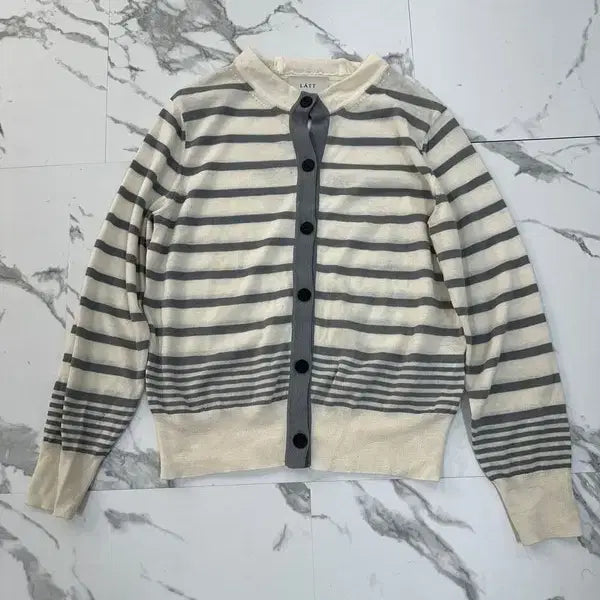 [BUNJANG] LATT Stripe Cardigan / LATT 래트 24 스트라이프 가디건