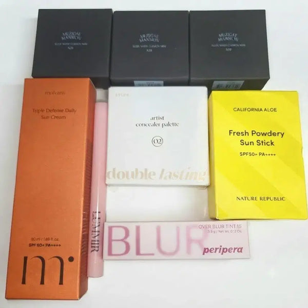 [BUNJANG] Cosmetics Bundle Set (Sunscreen, Sun Stick, Mini Cushion, Concealer Palette & More) / [화장품 일괄] 선크림 선스틱 미니쿠션 컨실러팔레트 등 다수