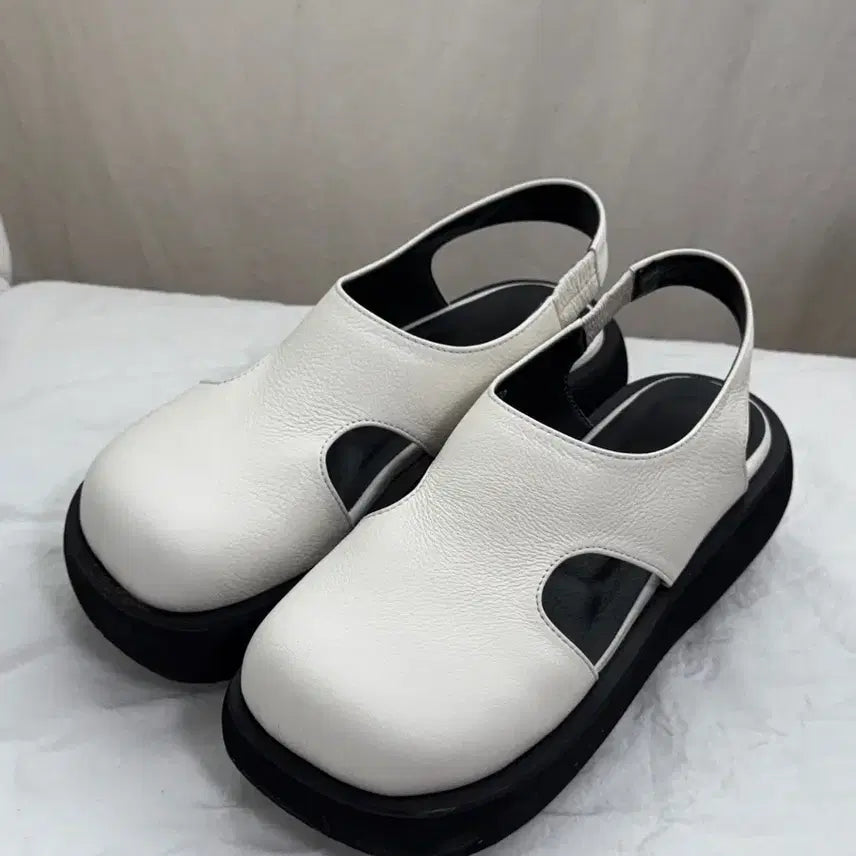 [BUNJANG] Glen Waverley Sandals Ivory Size 230 / 글렌웨이버리 샌들 아이보리 230