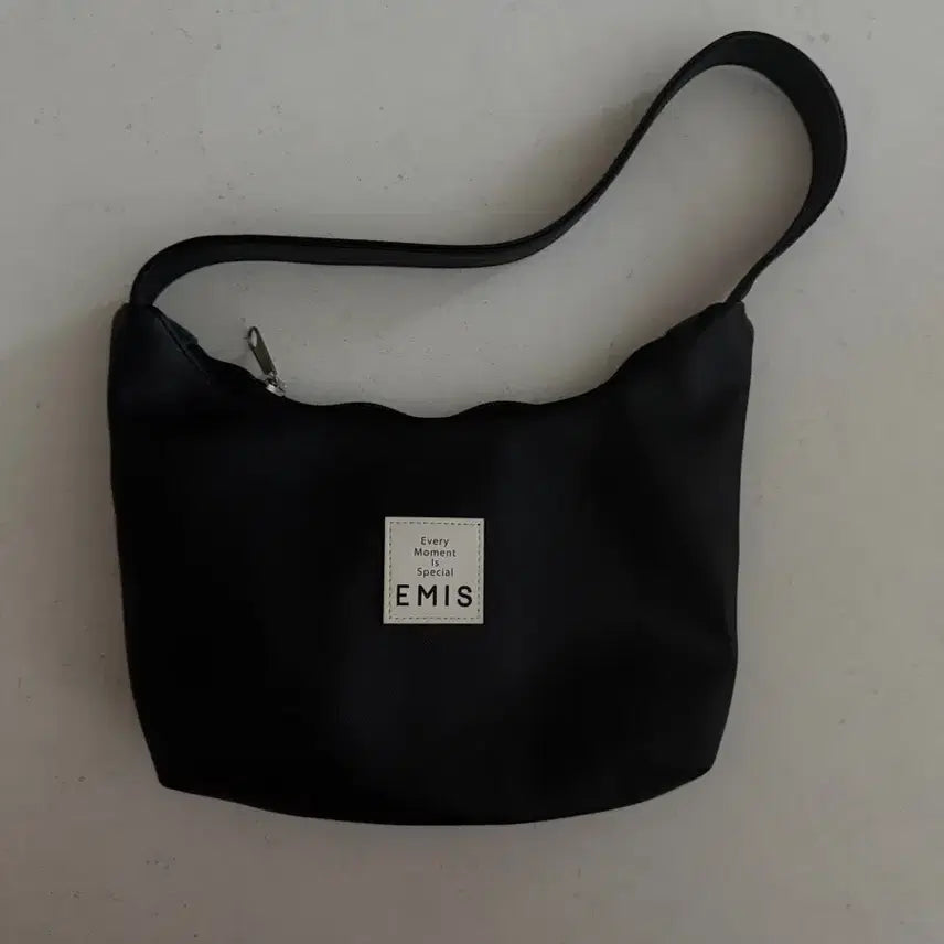 [BUNJANG] Emis Hobo Bag / emis 이미스 호보백 (무배)