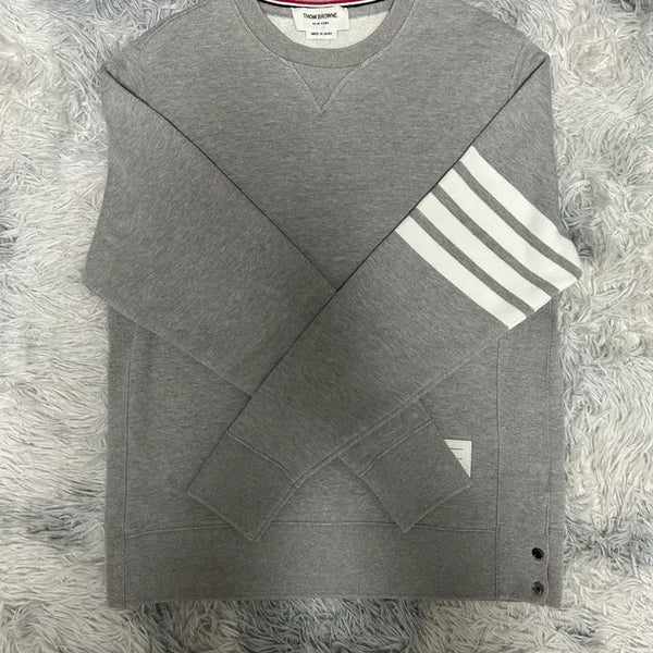 [BUNJANG] Thom Browne Diagonal Stripe Sweatshirt / 톰브라운 사선완장 맨투맨