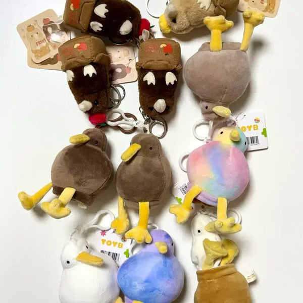 [BUNJANG] Kiwi Bird Plush Keychain Collection Bundle / 키위새 인형뽑기 열쇠가방고리 키링인형 일괄 처분