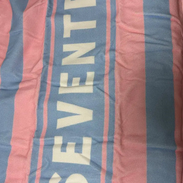 [BUNJANG] SEVENTEEN Official 4th Generation Beach Towel / 세븐틴 공식 4기 비치타올