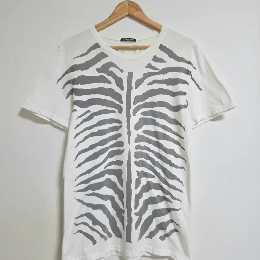 [BUNJANG] Balmain T-Shirt Size M / 발망 티셔츠 M