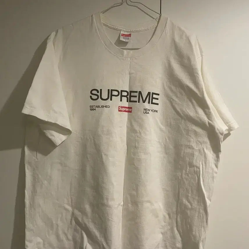 [BUNJANG] Supreme Short Sleeve T-Shirt White Large / 슈프림 반팔 라지 판매