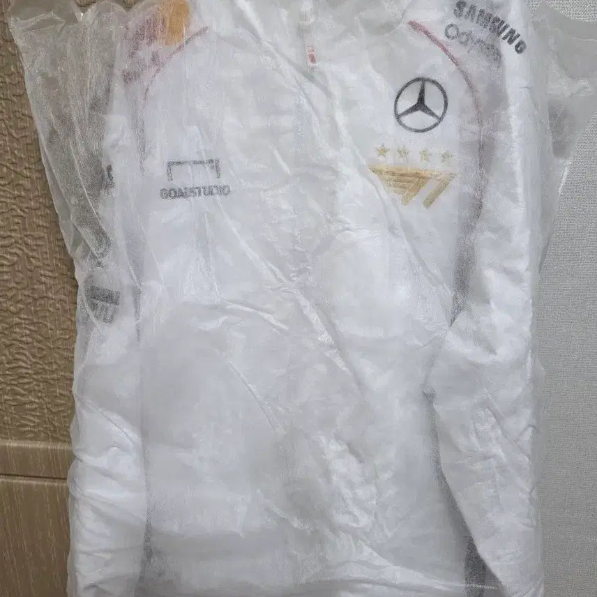 [BUNJANG] T1 2024 Worlds 4-Star Jacket L Size / 2024 T1 월즈유니폼 4성 자켓 L사이즈 노마킹 판매