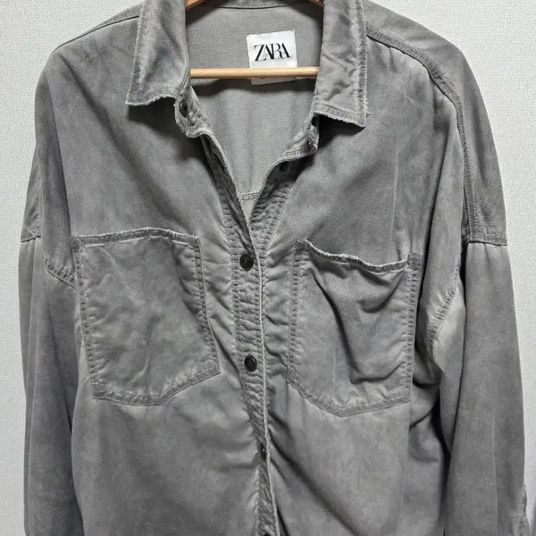 [BUNJANG] Zara Grey T-Shirt / 그레이 셔츠 (Zara 자라)