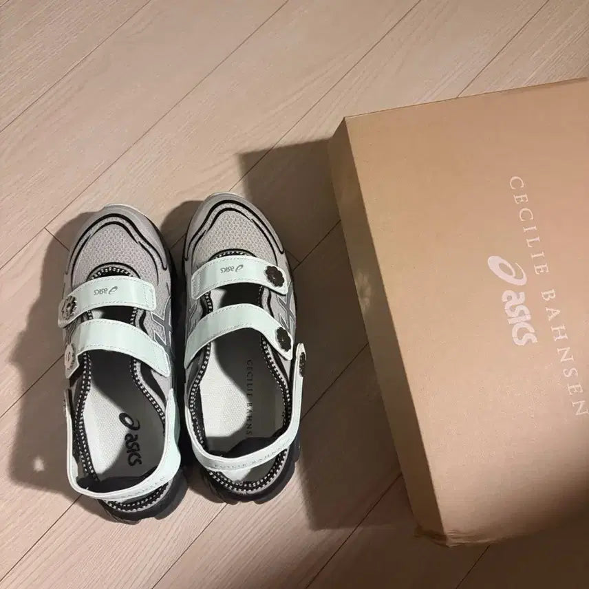 [BUNJANG] Asics Cecilie Bahnsen Sandals / 아식스 세실리에 반센 샌들