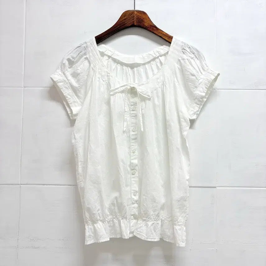 [BUNJANG] White Ribbon Cotton Mori Girl Blouse Size 38 / Here's 화이트 리본 코튼 모리걸 블라우스 38 JPN