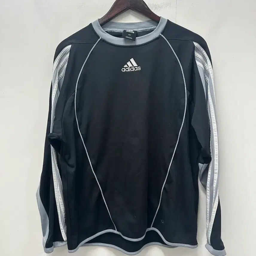 [BUNJANG] Adidas Black Long Sleeve T-Shirt Size 100 / [만원빈티지 최저가]아디다스 블랙 긴팔 티셔츠 100