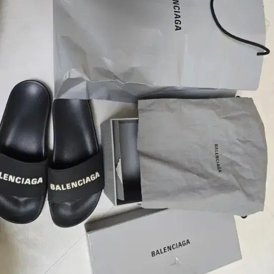 [BUNJANG] Balenciaga Black Logo Slides / 발렌시아가 슬리퍼 백화점 정품