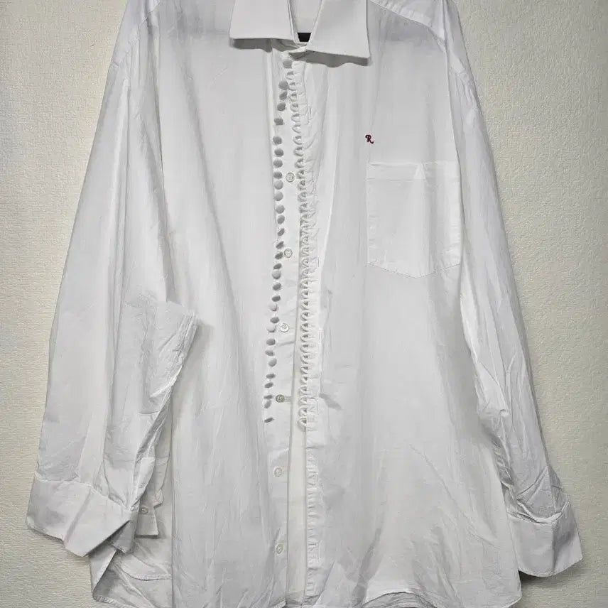 [BUNJANG] Raf Simons Oversized White Shirt with Button Detail / 라프시몬스 버튼 디테일 오버사이즈 화이트 셔츠