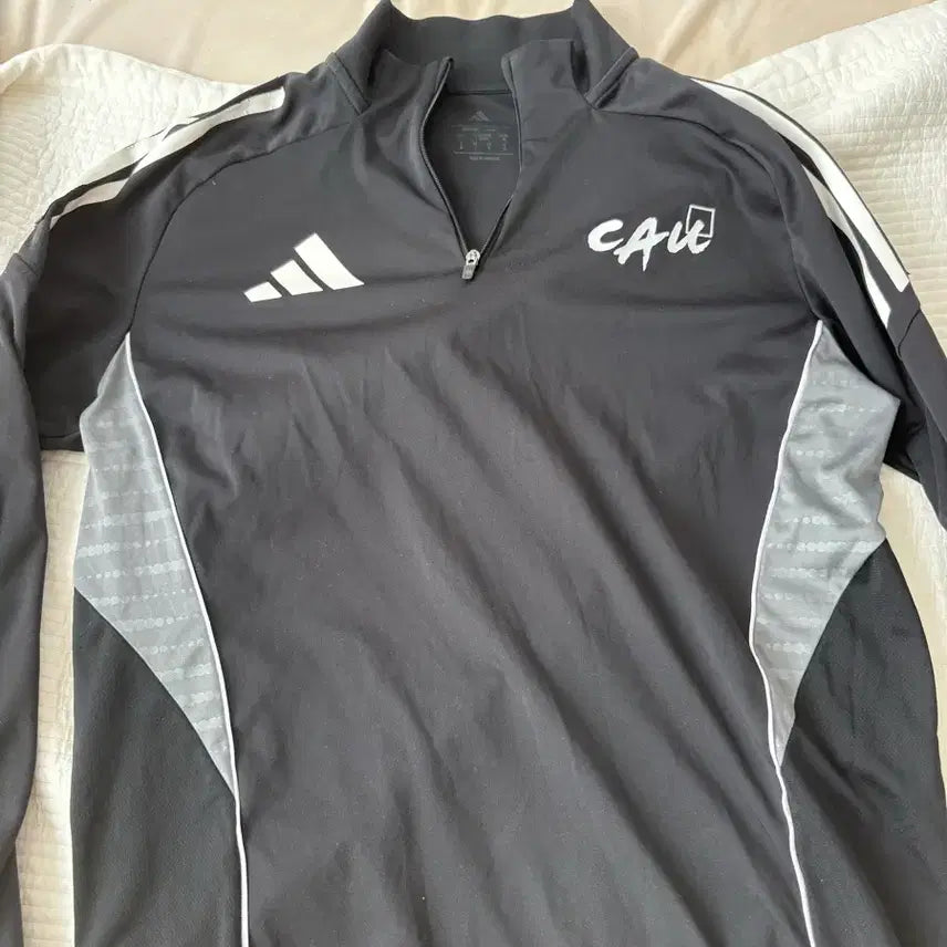 [BUNJANG] Adidas Joongdaebu High School Football Team Training Wear / 중대부고 축구부 트레이닝복