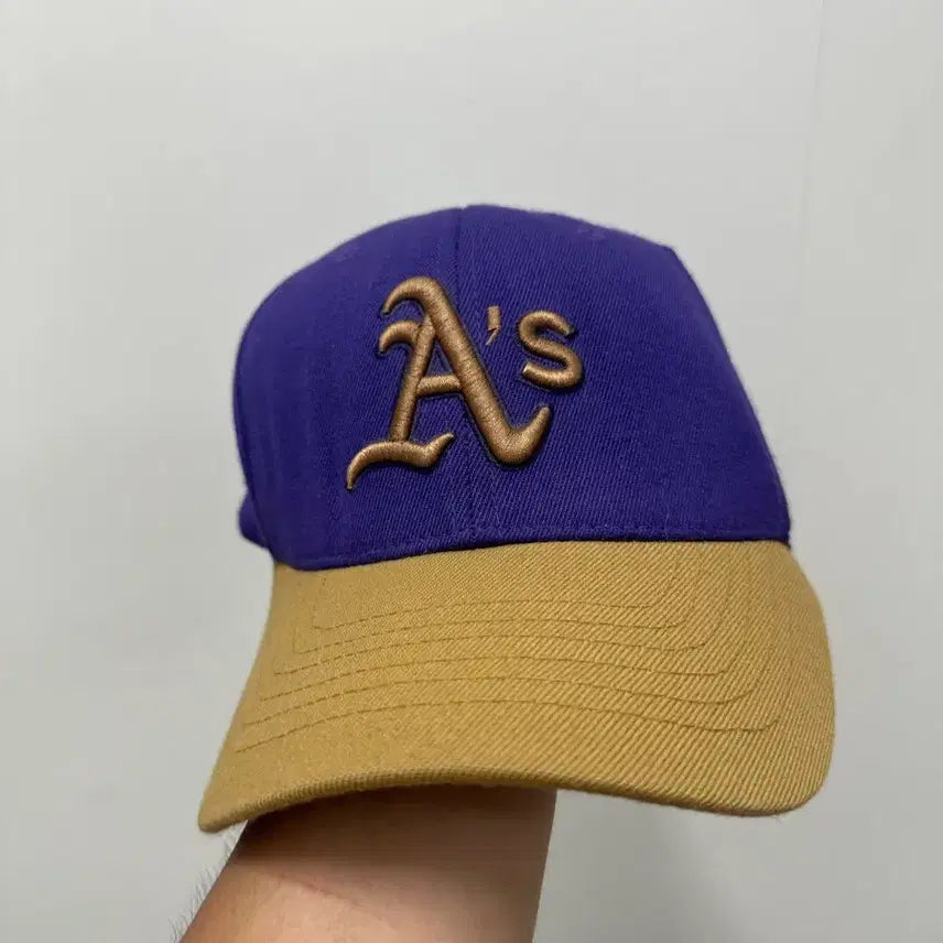 [BUNJANG] MLB Oakland Athletics Baseball Cap Purple/Khaki / [만원빈티지 최저가]MLb 오클랜드 애슬레틱스 야구 모자 퍼플/카키