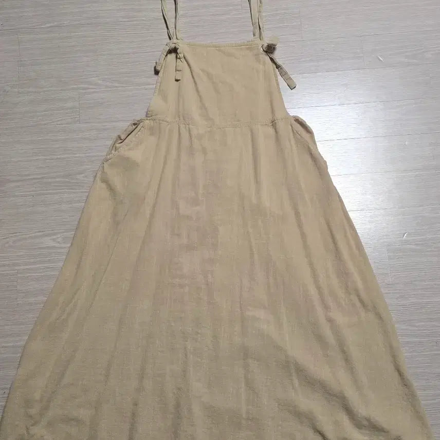 [BUNJANG] CREATORE Strap Bustier Long Dress / 끄레아또레 끈 나시 스트랩 멜빵 롱 원피스 CREATORE 뷔스티에