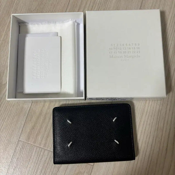[BUNJANG] Maison Margiela Leather Bifold Card Holder Black / 메종 마르지엘라 레더 바이폴드 카드 홀더 블랙