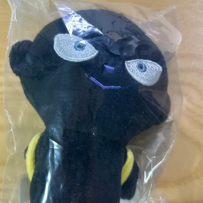 [BUNJANG] CGV Hanazawa Hana-chan Mascot Keychain (Sealed) / CGV 한자와씨 인형 키링 미개봉