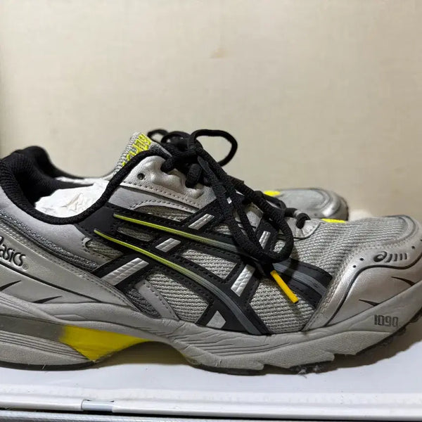 [BUNJANG] Asics Gel 1090 Mid Grey Black Sneakers / 아식스 젤 1090 미드 그레이 블랙