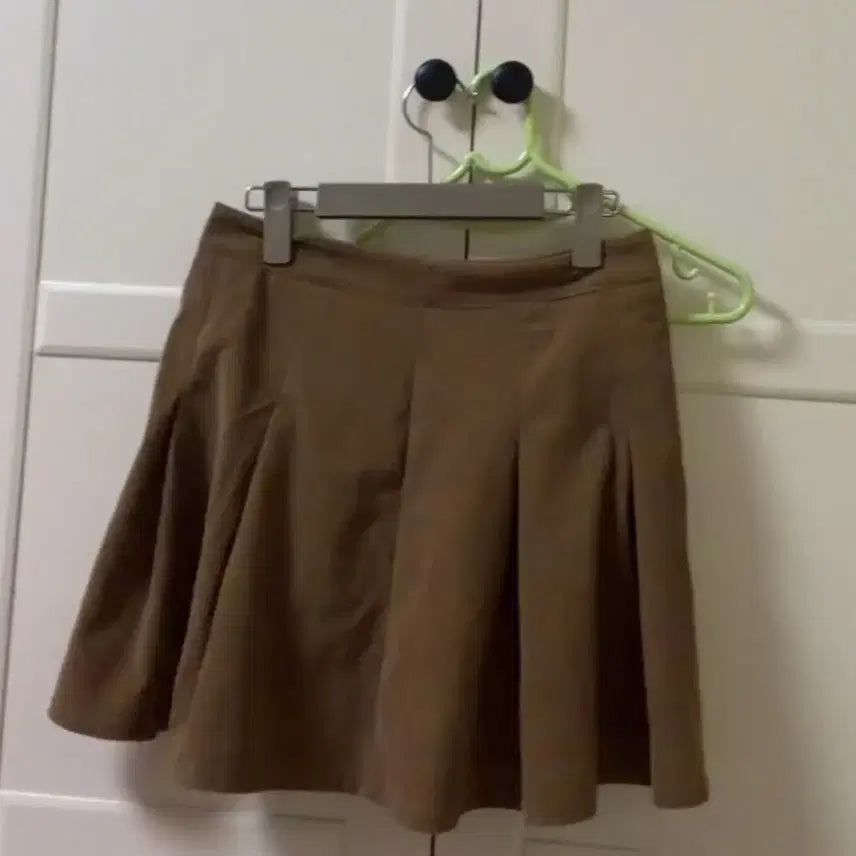 [BUNJANG] Brown Corduroy Skirt / 브라운 골덴치마 판매 / 에이블리 교신