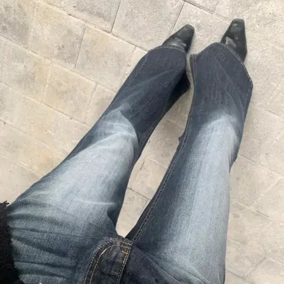 [BUNJANG] HighWonSeu Lead Brush Washing Bootcut Denim Pants / 고퀄 하이원스 리드 브러쉬 워싱 부츠컷 데님 팬츠
