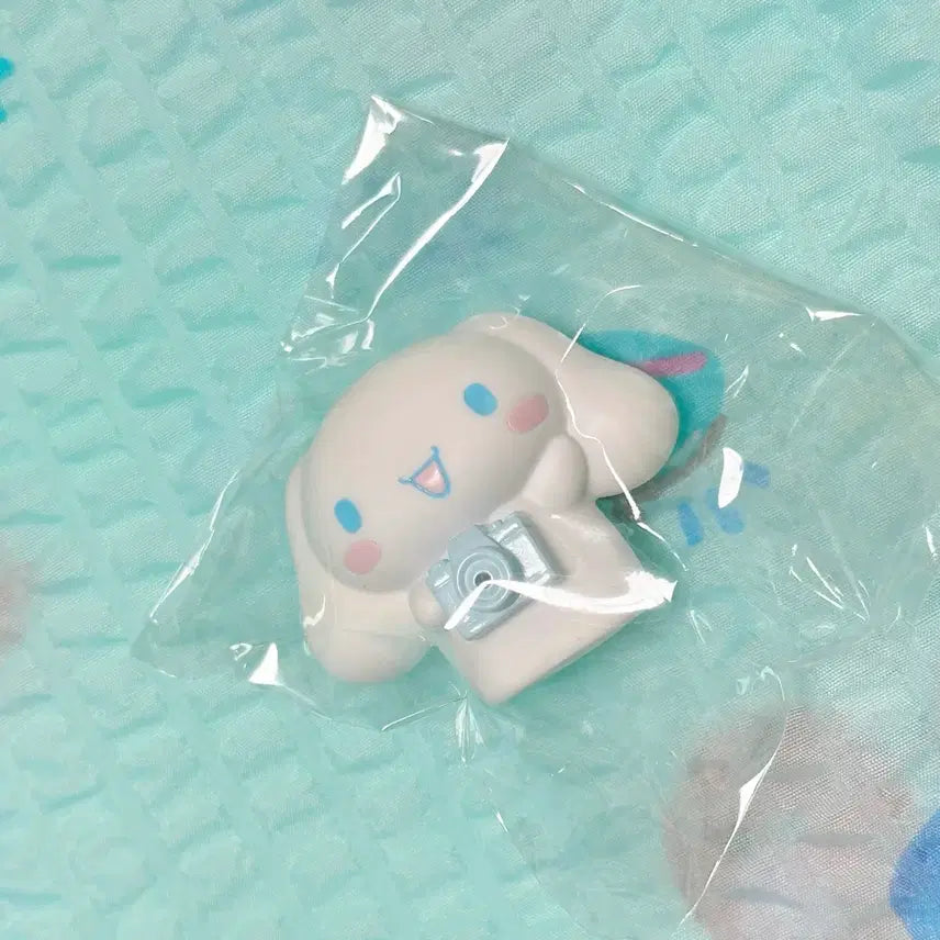 [BUNJANG] Cinnamoroll 2023 Water Gun Figure [Authentic/New] / 시나모롤 23년도 물총 피규어 [정품/새상품]