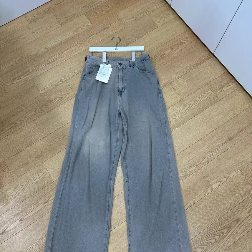 [BUNJANG] Politeu Goshima Denim Bleached Grey Size 3 / 폴리테루 고시마 데님 블리치드 그레이 3사이즈