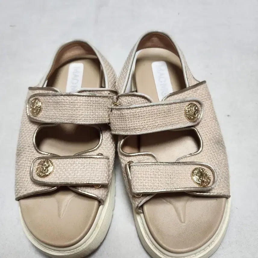 [BUNJANG] MARCMOOC Tweed Sandals Beige Gold Detail 250 / 마크모크 트위드샌들 베이지 금장 장식250