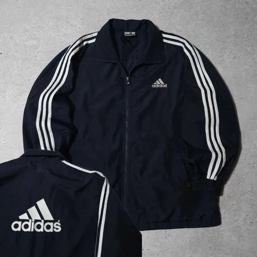 [BUNJANG] Adidas Three-Stripes Deep Navy Big Logo Old School Oversized Windbreaker Jacket / 아디다스 삼선 딥네이비 빅로고 올드스쿨 바람막이 오버핏 자켓 코르티스