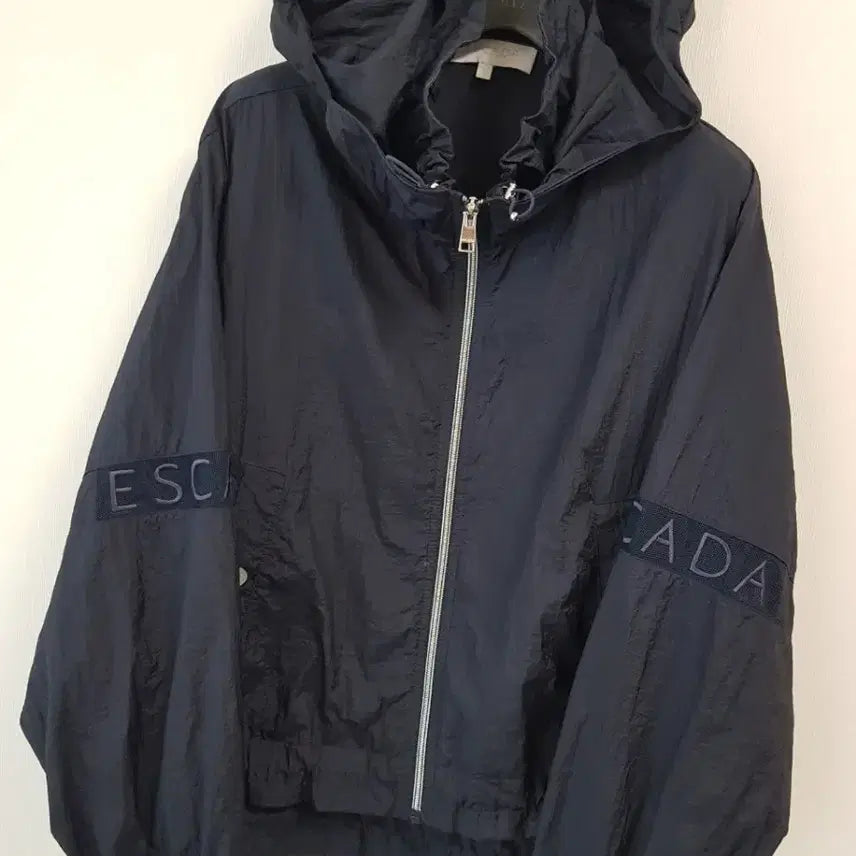 [BUNJANG] Escada Authentic Women's Bomber Jacket / 에스까다 정품 여성봄버자켓