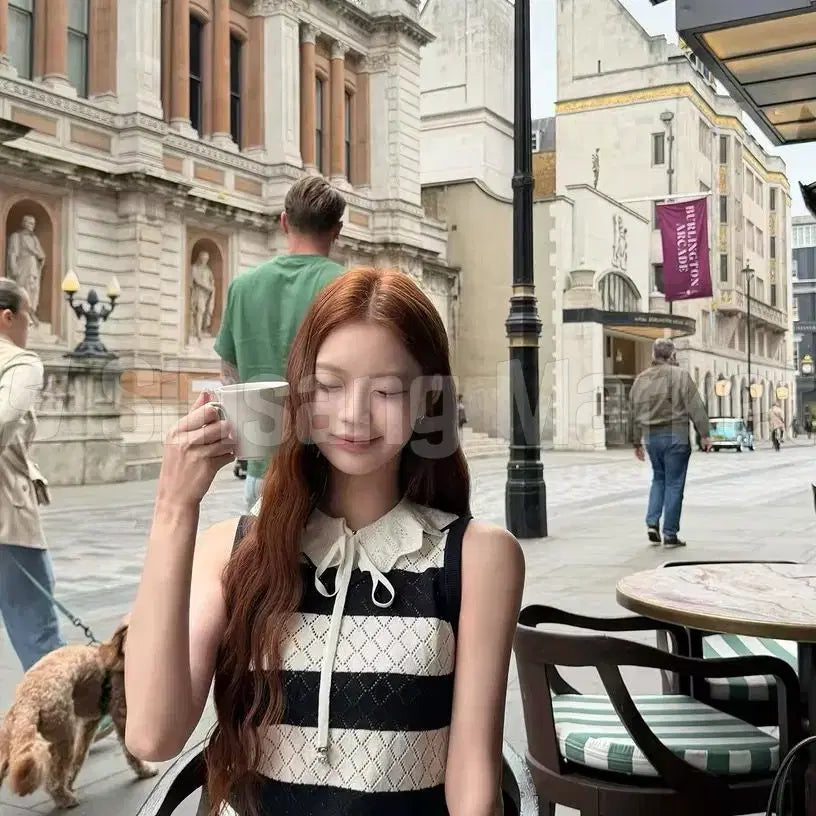 [BUNJANG] Charmant Frill Top Knit Lace Punching Sleeveless / [빠른발송] 샤르망 프릴 탑 니트 나시 레이스 펀칭
