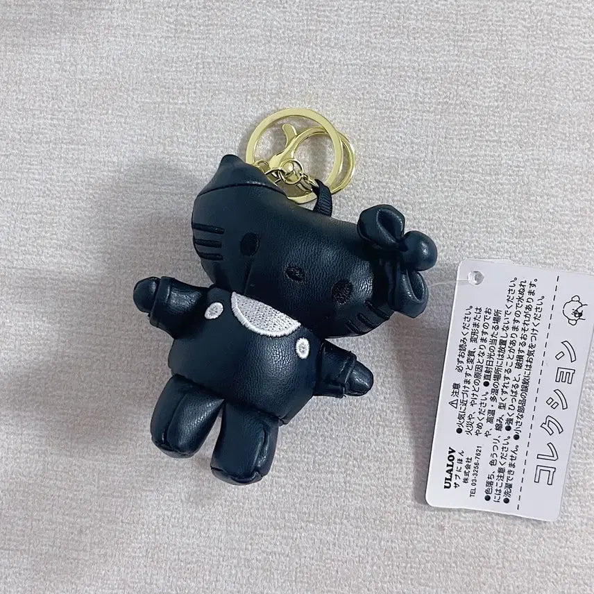 [BUNJANG] ULALOV Hello Kitty Leather Style Mini Keychain Black / ULALOV 헬로키티 가죽 키티 가죽 스타일 미니 블랙 키링