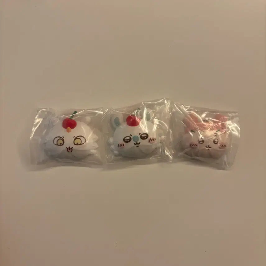 [BUNJANG] Chiikawa and Whipping Magnet Set (Momonga, Canie, Anoko) / [일괄] 치이키와 휘핑 마그넷 3종 ( 모몽가 카니 아노코 )